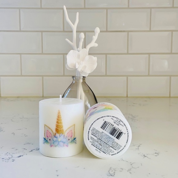 Handcrafted Unicorn Theme Scented Candles - Picture 4 of 7